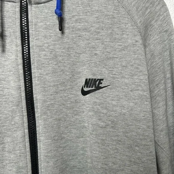 Nike Tech Fleece Jacket Grey Hooded Full-Zip Jacket 2024 - Picture 3 of 4